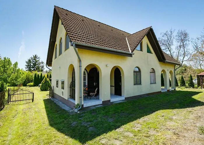 Csilla By Interhome Case de vacanță Balatonfenyves