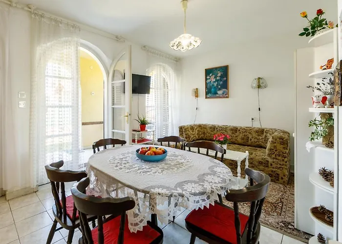 Csilla By Interhome בלטונפנבש