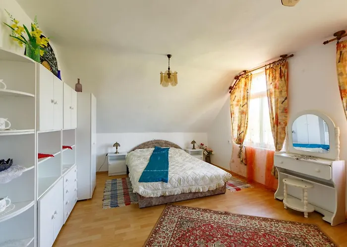 Csilla By Interhome Case de vacanță *